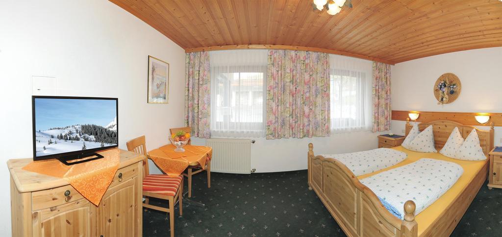 Pension Grafleiten Saalbach-Hinterglemm Ruang foto